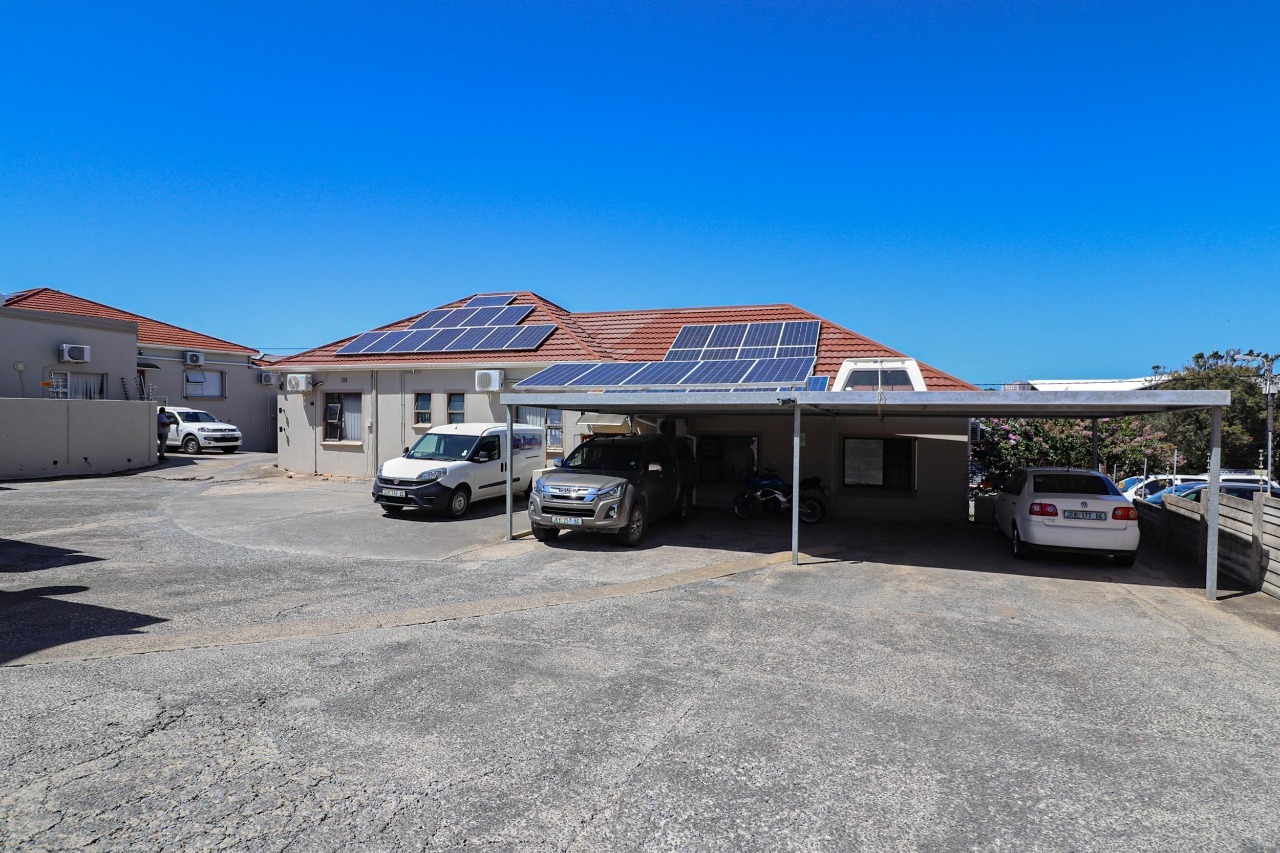 Commercial Property for Sale in Berea Eastern Cape